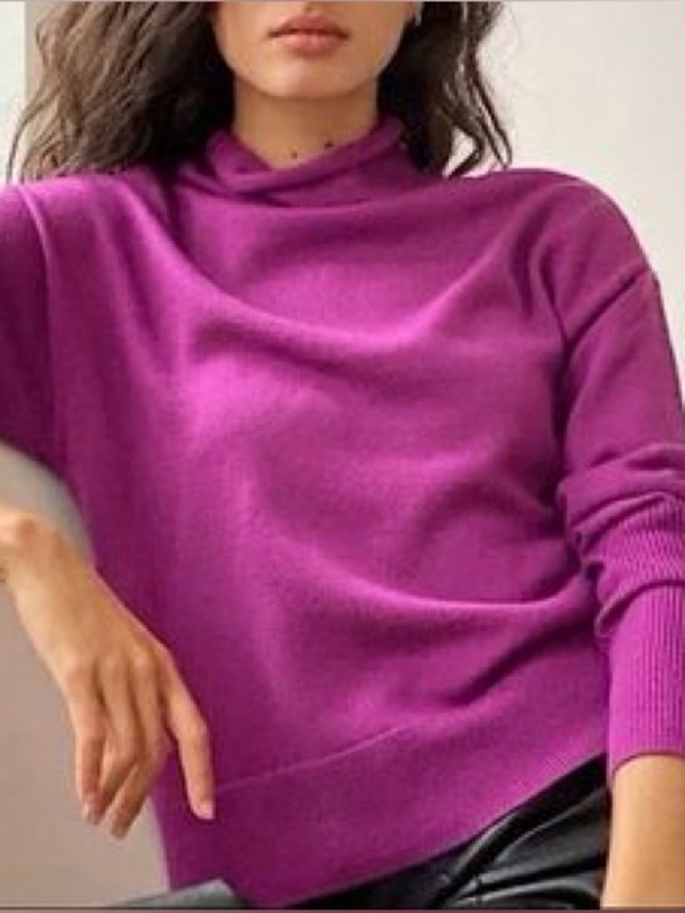 Aritzia Wilfred Cyprie Sweater in Purple Size Medium